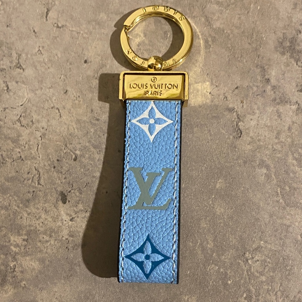 Baby Blue Fashion Key Ring
